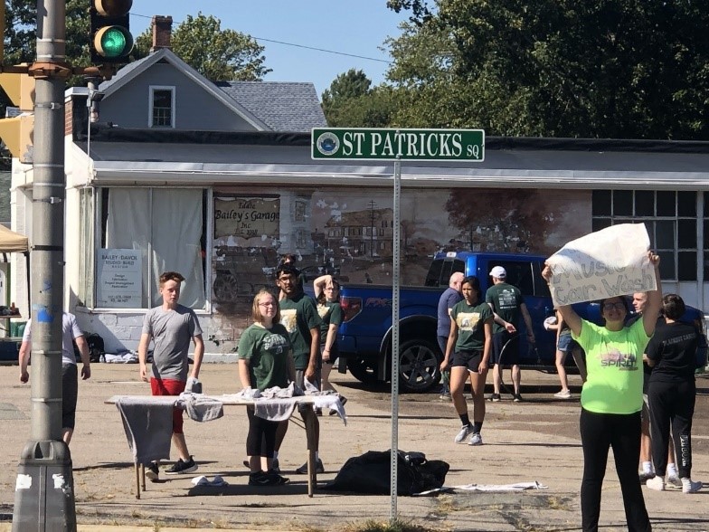 On Saturday, Sept. 27, 2019, Abington High School music students washed cars at Baileys Garage on Orange St. in Abington to raise funds for their upcoming music trip to NYC in the spring.