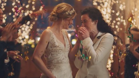 Same-sex wedding ad by Zola aired on the Hallmark channel creating a lot of online controversy.