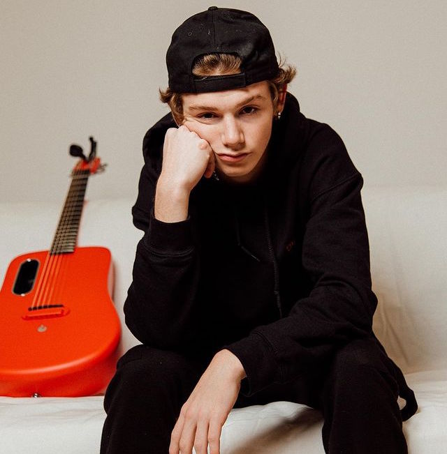 17-year-old singer, songwriter, musician, and social media star Payton Moormeier held a Zoom press conference with teenage journalists on Monday, February 8, 2021, to learn more about this star.