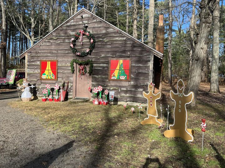 Santa+returned+once+again+to+The+Cabin+in+the+Grove